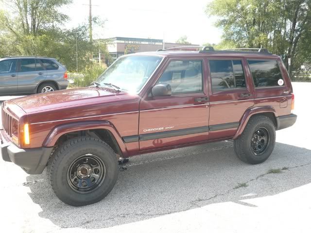 anyone have a picture comparison of 225/75/15 tires to 235's? - Page 2 - JeepForum.com 2000 Jeep Cherokee Tire Size P225 75r15 Sport
