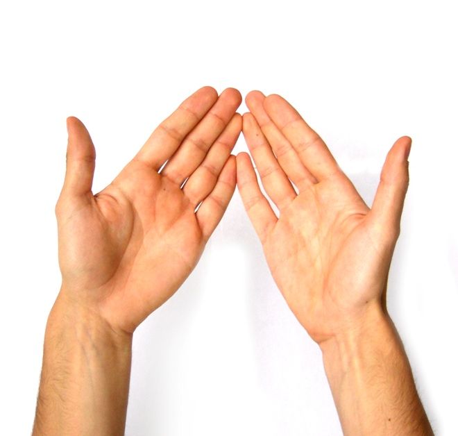 hands_zpsc79d9761.jpg
