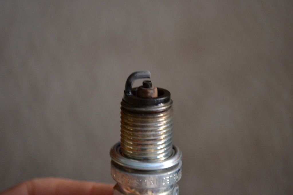 2005 Honda foreman spark plug