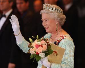 QUEEN_WAVING_frontpage_thumbnail.jpg