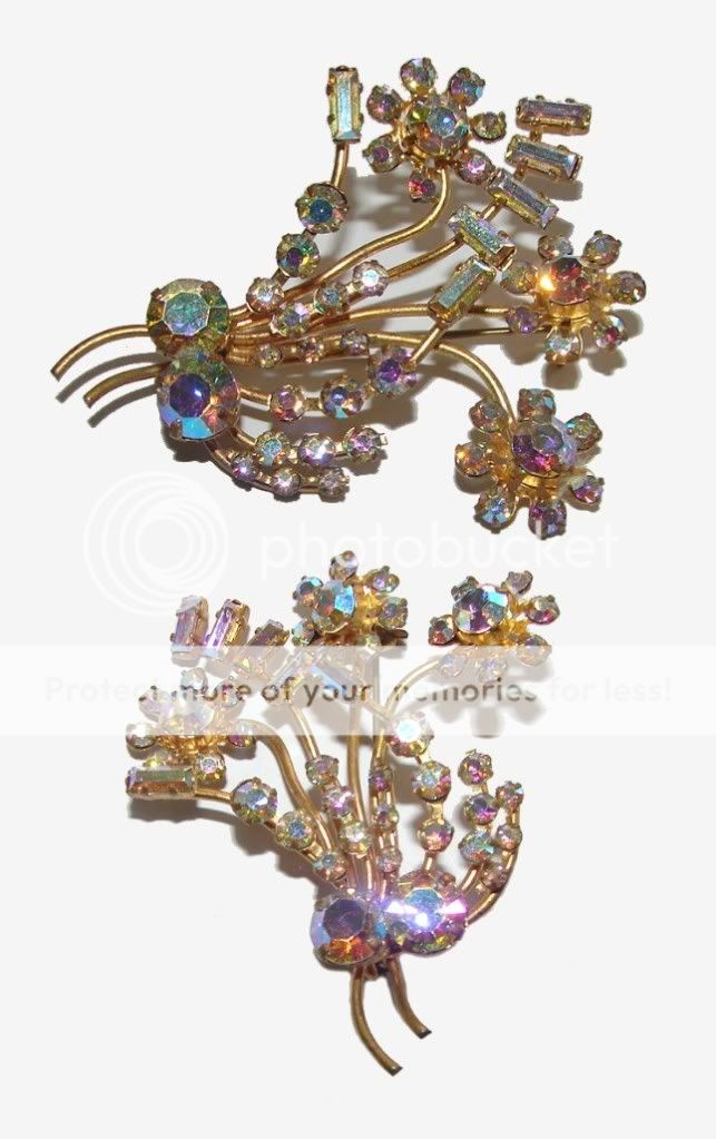 VINTAGE AUSTRIAN GLAMOUR GLITZY FLORAL BROOCH PIN WOW  