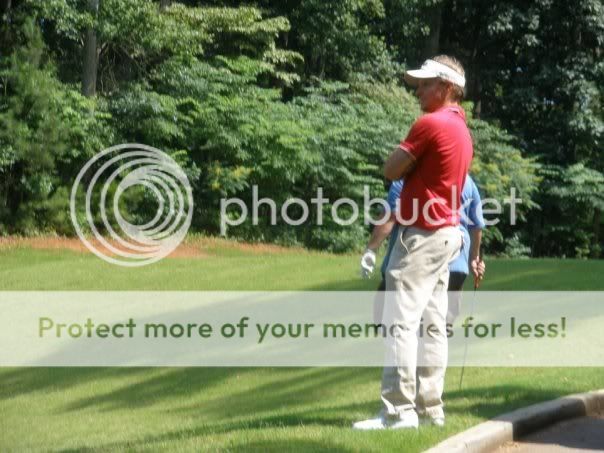 http://i643.photobucket.com/albums/uu159/albumbsbbrasil/Brian%20HHC%20Golf%20Tournament%20150609/11.jpg